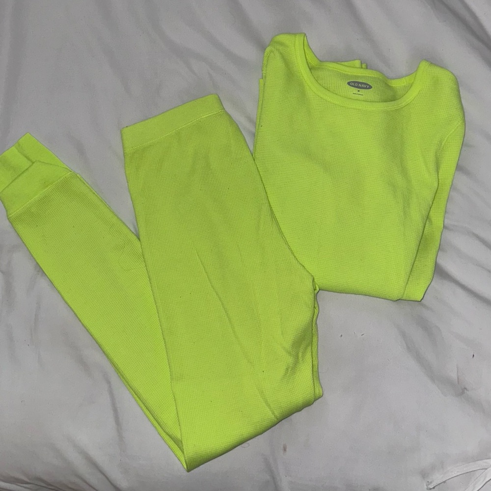 Old navy neon yellow green thermal matching pajama set